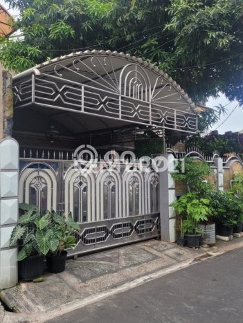 For Sale Rumah Mewah Exclusive di Johar Baru, Jakarta Pusat For Sale Rumah Mewah Exclusive di Johar Baru, Jakarta Pusat