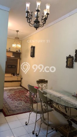 Rumah Minimalis 5 Kamar LT 100m2 di Utan Kayu Rumah Minimalis 5 Kamar LT 100m2 di Utan Kayu
