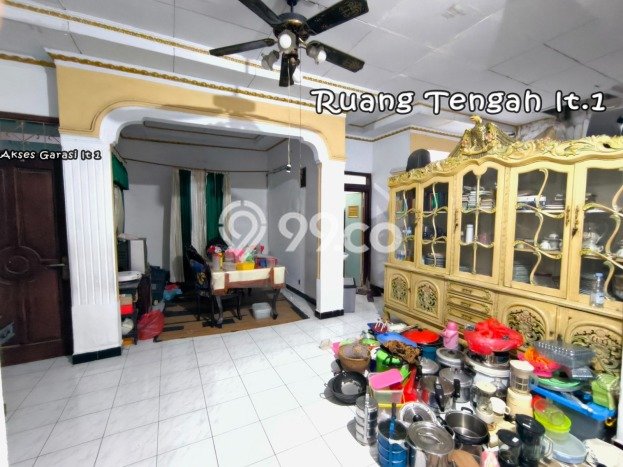 Jual Rumah Eksklusif 3 KT di Utan Kayu, Jakarta Timur Jual Rumah Eksklusif 3 KT di Utan Kayu, Jakarta Timur