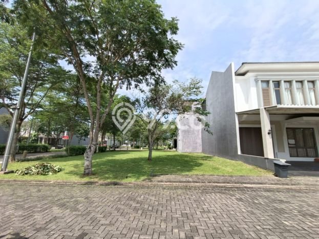 Dijual Tanah Area Strategis Kawasan , Luas 238m2m², Ideal untuk Pengembangan Dijual Tanah Area Strategis Kawasan , Luas 238m2m², Ideal untuk Pengembangan