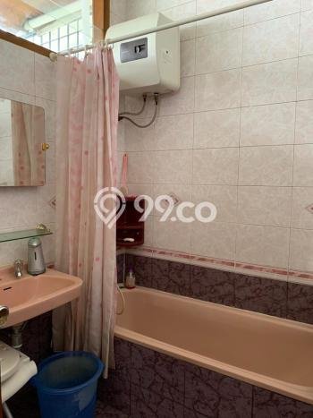 Siap Huni Hunian Elit 8 Kamar di Menteng Dekat ke Mana Pun Siap Huni Hunian Elit 8 Kamar di Menteng Dekat ke Mana Pun