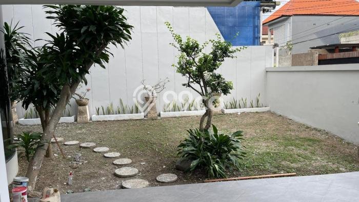Dijual Rumah Mewah Elegan Dengan View Cantik di Gatot Subroto, Denpasar Dijual Rumah Mewah Elegan Dengan View Cantik di Gatot Subroto, Denpasar