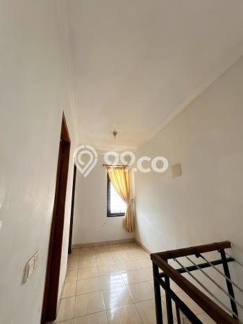 For Sale Rumah 3 Kamar Lokasi Strategis Bagus dan Strategis di BSD For Sale Rumah 3 Kamar Lokasi Strategis Bagus dan Strategis di BSD