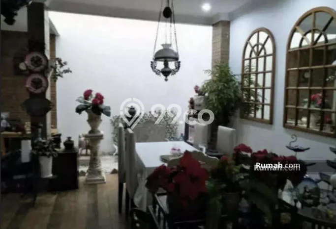 Jual Rumah Eksklusif 3 KT di Tangerang Kota, Tangerang Jual Rumah Eksklusif 3 KT di Tangerang Kota, Tangerang