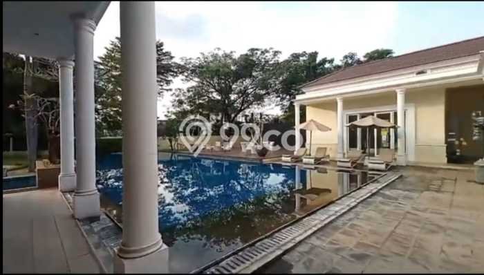 Hunian Mewah LB 500m2 Siap Pakai Desain Elegan di Modernland, Tangerang Hunian Mewah LB 500m2 Siap Pakai Desain Elegan di Modernland, Tangerang