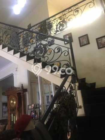 Rumah Modern Minimalis 6 Kamar Siap Huni di Cibodas Rumah Modern Minimalis 6 Kamar Siap Huni di Cibodas