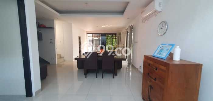 Jarang Ada! Rumah Kontrakan 4 Kamar Bagus Siap Huni Modernland Jarang Ada! Rumah Kontrakan 4 Kamar Bagus Siap Huni Modernland