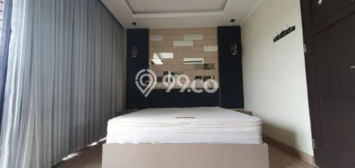 Rumah Disewakan Tangerang LT 132m2 LB 210m2 Area Modernland Rumah Disewakan Tangerang LT 132m2 LB 210m2 Area Modernland
