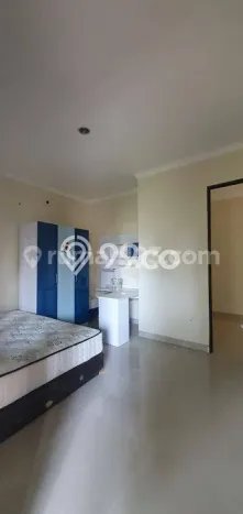 Rumah Disewakan Tangerang LT 132m2 LB 210m2 Area Modernland Rumah Disewakan Tangerang LT 132m2 LB 210m2 Area Modernland