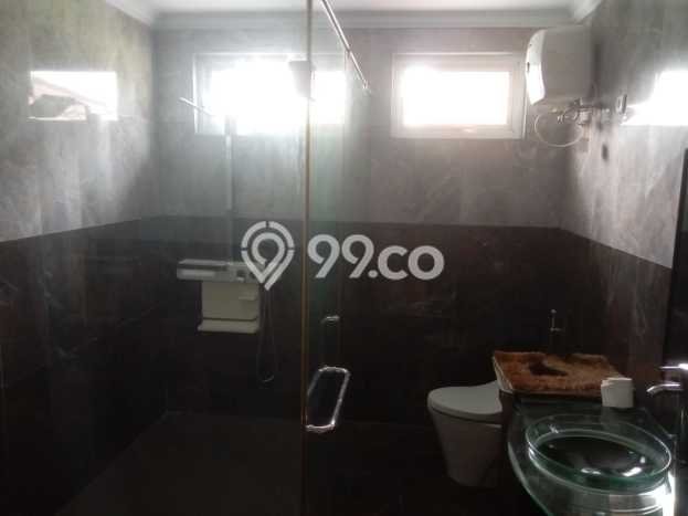 Rumah Sewa Tangerang LT 200m2 LB 200m2 Kawasan Modernland Rumah Sewa Tangerang LT 200m2 LB 200m2 Kawasan Modernland