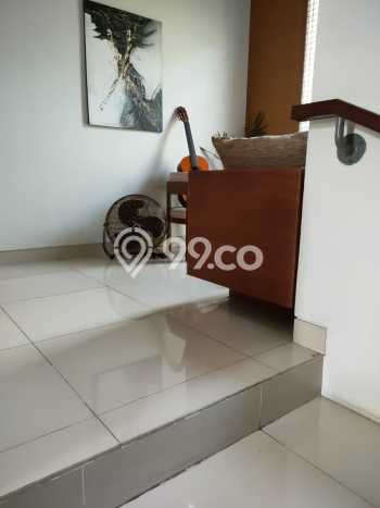 Rumah Mewah LB 350m2 Siap Pakai Desain Elegan di Modernland, Tangerang Rumah Mewah LB 350m2 Siap Pakai Desain Elegan di Modernland, Tangerang
