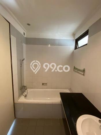 Rumah Elit Modern Tanpa Renovasi di Gading Serpong Tangerang Rumah Elit Modern Tanpa Renovasi di Gading Serpong Tangerang