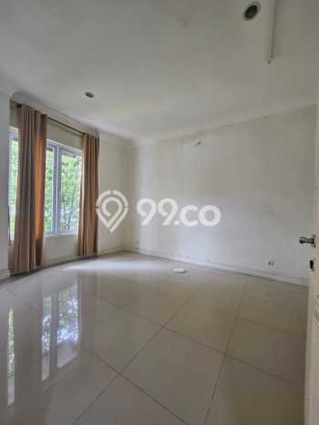 Rumah Elit LB 500m2 Siap Huni Desain Elegan di Modernland, Tangerang Rumah Elit LB 500m2 Siap Huni Desain Elegan di Modernland, Tangerang