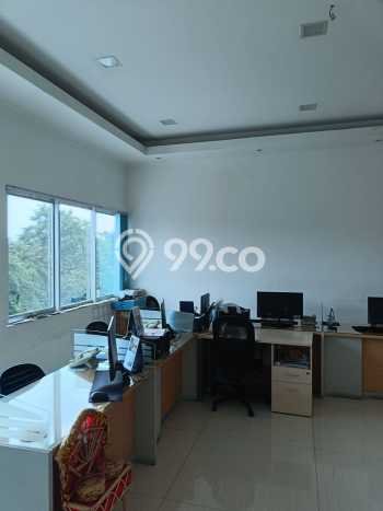 Gudang Bagus Dijual LB 600m2 Lokasi Strategis Jakarta Barat Area Cocok untuk Berbisnis Gudang Bagus Dijual LB 600m2 Lokasi Strategis Jakarta Barat Area Cocok untuk Berbisnis