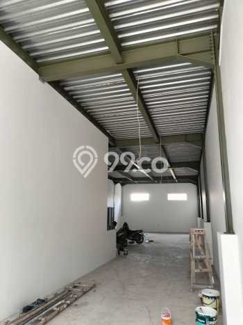 Unit Komersial Disewakan di Jakarta Barat Area Strategis Harga Kompetitif Unit Komersial Disewakan di Jakarta Barat Area Strategis Harga Kompetitif