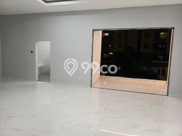 Jual Rumah Mewah Megah Dengan View Cantik di Taman Surya, Jakarta Barat Jual Rumah Mewah Megah Dengan View Cantik di Taman Surya, Jakarta Barat