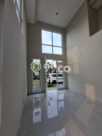 Dijual Hunian Rumah Terawat 3 Kamar di Gading Serpong, Tangerang Dijual Hunian Rumah Terawat 3 Kamar di Gading Serpong, Tangerang