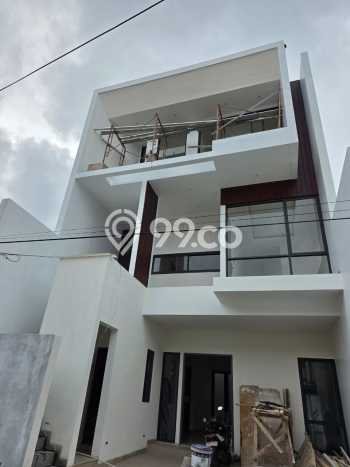 Rumah Luxury Modern Siap Huni di Citra Garden Jakarta Barat Rumah Luxury Modern Siap Huni di Citra Garden Jakarta Barat