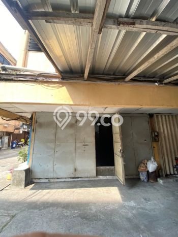 Unit Ruko Dijual di Jakarta Barat LT 70m2 & LB 187m2 Unit Ruko Dijual di Jakarta Barat LT 70m2 & LB 187m2