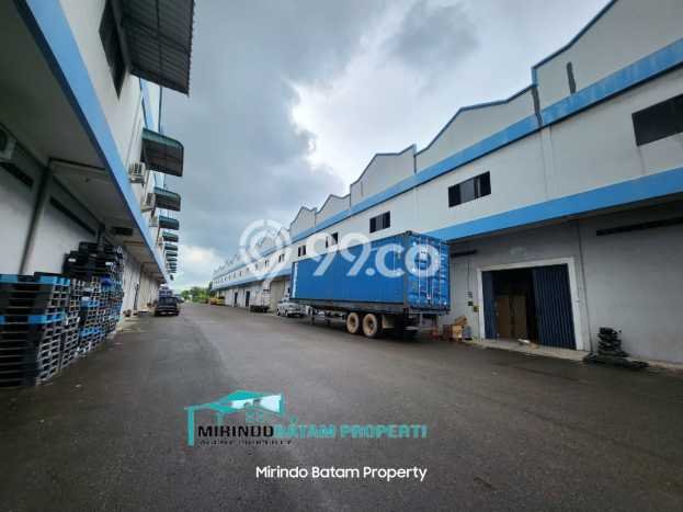Gudang untuk disewa di Batu Ampar punya LT 300m2 & LB 378m2 harga sewa kompetitif Gudang untuk disewa di Batu Ampar punya LT 300m2 & LB 378m2 harga sewa kompetitif
