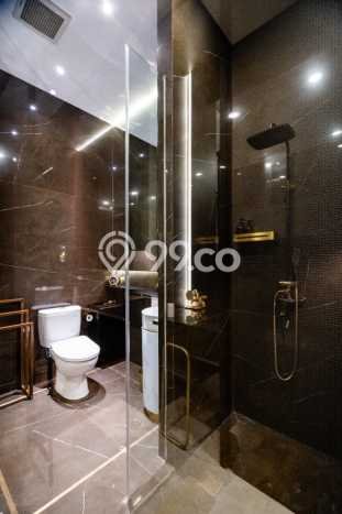 Ready to Use! Luxury House LT 225m2 Desain Elegan di Duri Kepa Ready to Use! Luxury House LT 225m2 Desain Elegan di Duri Kepa