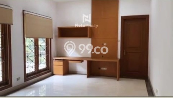 Siap Huni Hunian Elit 4 Kamar di Kebayoran Baru Dekat ke Mana Saja Siap Huni Hunian Elit 4 Kamar di Kebayoran Baru Dekat ke Mana Saja