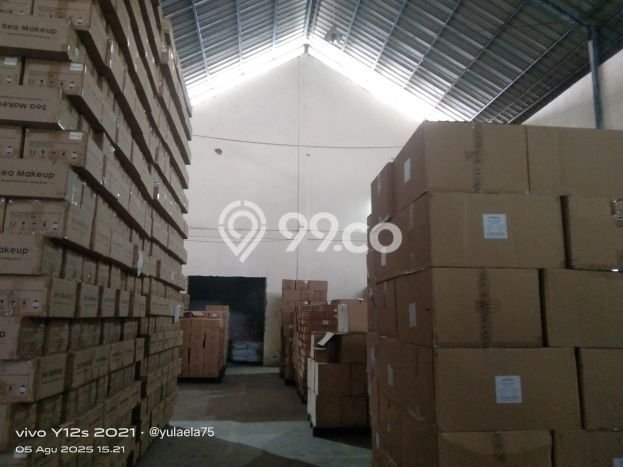 Gudang Disewa di Jakarta Barat dengan LB 1200m2 Area Komersial Ramai Gudang Disewa di Jakarta Barat dengan LB 1200m2 Area Komersial Ramai