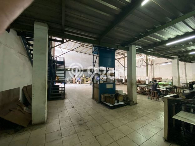 Paling Dicari! Gudang Dijual di Bandengan Harga Kompetitif Paling Dicari! Gudang Dijual di Bandengan Harga Kompetitif