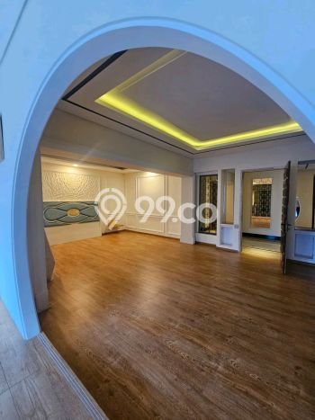 Dijual Rumah Mewah Elegan Dengan View Eksklusif di Pluit, Jakarta Utara Dijual Rumah Mewah Elegan Dengan View Eksklusif di Pluit, Jakarta Utara