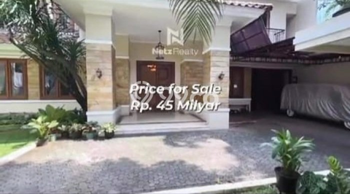 Siap Huni Hunian Elit 4 Kamar di Kebayoran Baru Dekat ke Mana Saja Siap Huni Hunian Elit 4 Kamar di Kebayoran Baru Dekat ke Mana Saja