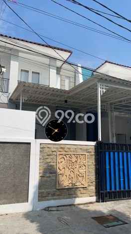 Rumah Modern Cantik 2 KT Bisa Langsung Pindah di Cengkareng Rumah Modern Cantik 2 KT Bisa Langsung Pindah di Cengkareng