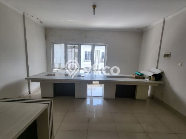 Unit Ruko Dijual di Cengkareng Jakarta Barat Luas Tanah 100m2, Luas Bangunan 225m2 Unit Ruko Dijual di Cengkareng Jakarta Barat Luas Tanah 100m2, Luas Bangunan 225m2