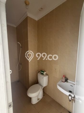 Unit Ruko Dijual di Cengkareng Jakarta Barat Luas Tanah 100m2, Luas Bangunan 225m2 Unit Ruko Dijual di Cengkareng Jakarta Barat Luas Tanah 100m2, Luas Bangunan 225m2
