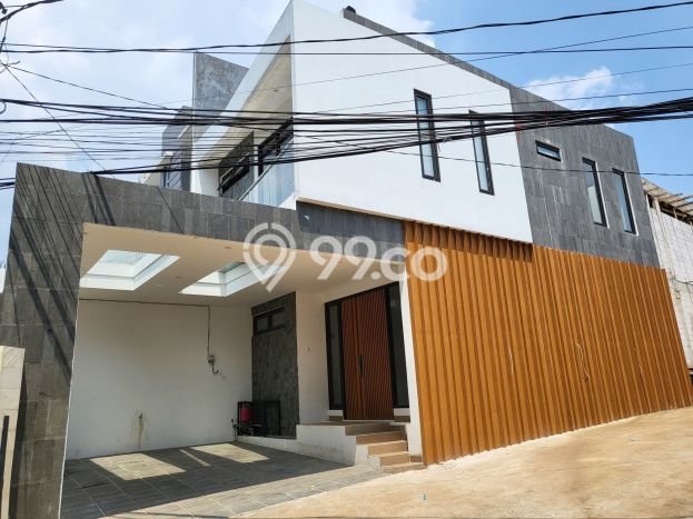 Rumah Luxury Modern Siap Huni di Sunrise Garden Jakarta Barat Rumah Luxury Modern Siap Huni di Sunrise Garden Jakarta Barat