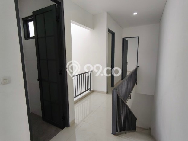 Hunian Mewah LB 160m2 Siap Pakai Desain Elegan di Metland Puri, Jakarta Barat Hunian Mewah LB 160m2 Siap Pakai Desain Elegan di Metland Puri, Jakarta Barat