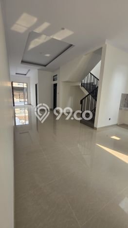 Jual Rumah Eksklusif 3 KT di Kav DKI, Jakarta Barat Jual Rumah Eksklusif 3 KT di Kav DKI, Jakarta Barat