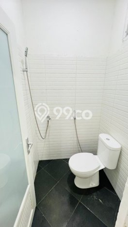 Kost Dijual Lokasi Karawaci, Tangerang, 7 KT, 7 KM, 112m2 Kost Dijual Lokasi Karawaci, Tangerang, 7 KT, 7 KM, 112m2