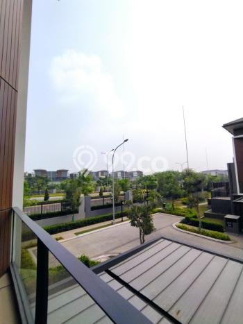 Dijual Rumah Mewah Megah Dengan View Cantik di BSD, Tangerang Dijual Rumah Mewah Megah Dengan View Cantik di BSD, Tangerang