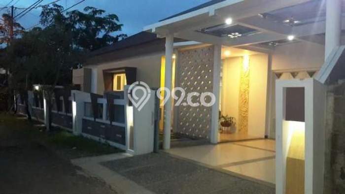 Rumah Luxury Modern Siap Huni di Pondok Kelapa Jakarta Timur Rumah Luxury Modern Siap Huni di Pondok Kelapa Jakarta Timur