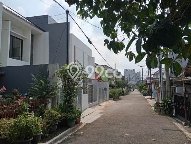Rumah Strategis Minimalis Lb 97m2 di Duren Sawit, Jakarta Timur Rumah Strategis Minimalis Lb 97m2 di Duren Sawit, Jakarta Timur