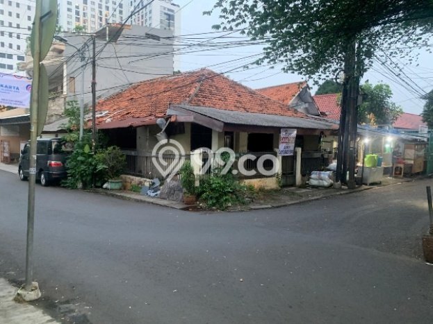 Best Deal Hunian Mewah Ideal dan Luas di Tebet, Jakarta Selatan Best Deal Hunian Mewah Ideal dan Luas di Tebet, Jakarta Selatan