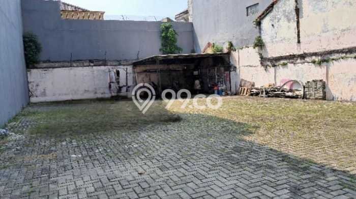 Dijual Tanah Area Potensial di Tebet, Luas 298m², Lingkungan Asri Dijual Tanah Area Potensial di Tebet, Luas 298m², Lingkungan Asri