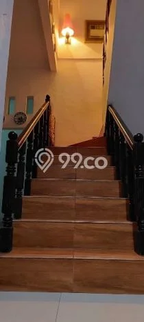 Ready to Use! Luxury House LT 228m2 Desain Modern di Cawang Ready to Use! Luxury House LT 228m2 Desain Modern di Cawang