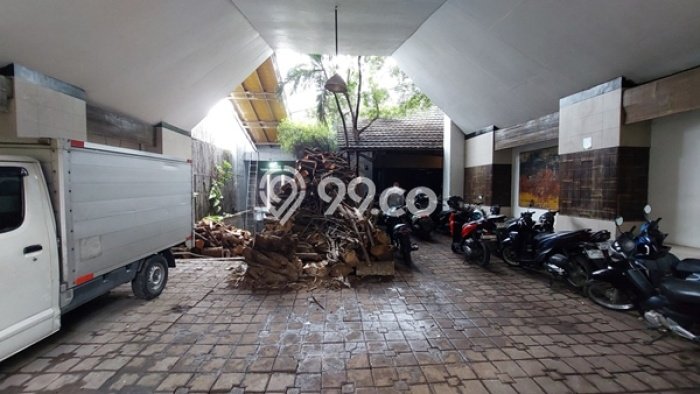 Jual Rumah Mewah Elegan Dengan View Cantik di Cawang, Jakarta Timur Jual Rumah Mewah Elegan Dengan View Cantik di Cawang, Jakarta Timur