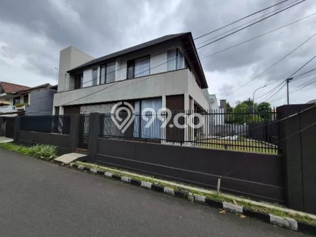 Disewakan Rumah Konsep Modern di Duren Sawit Jakarta Timur dengan 3 Kamar Disewakan Rumah Konsep Modern di Duren Sawit Jakarta Timur dengan 3 Kamar