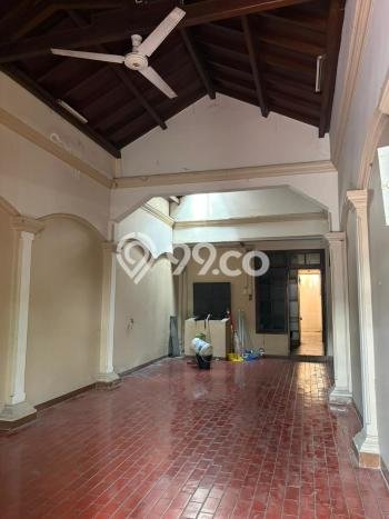 For Sale! Luxury House LT 338m2 Desain Elegan di Pondok Bambu For Sale! Luxury House LT 338m2 Desain Elegan di Pondok Bambu