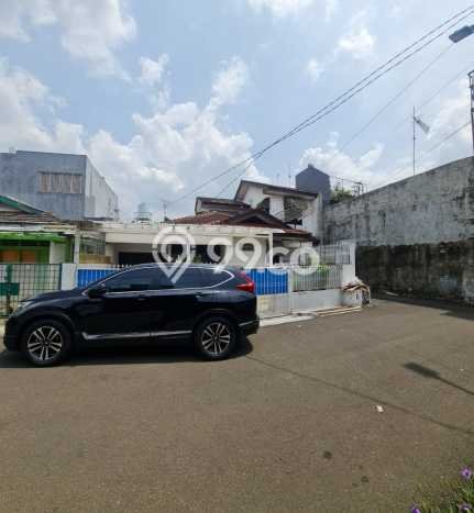 Hunian Mewah LB 160m2 Siap Huni Desain Elegan di Taman Meruya, Jakarta Barat Hunian Mewah LB 160m2 Siap Huni Desain Elegan di Taman Meruya, Jakarta Barat