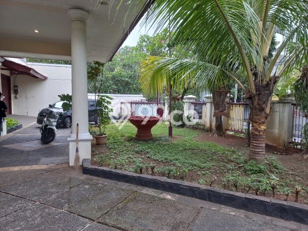 Dijual Rumah Premium dengan Fasilitas Sekitar Komplit di Cilandak, Jakarta Selatan Dijual Rumah Premium dengan Fasilitas Sekitar Komplit di Cilandak, Jakarta Selatan