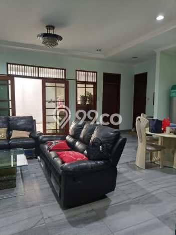 Rumah Luxury Modern Siap Huni di Intercon Jakarta Barat Rumah Luxury Modern Siap Huni di Intercon Jakarta Barat