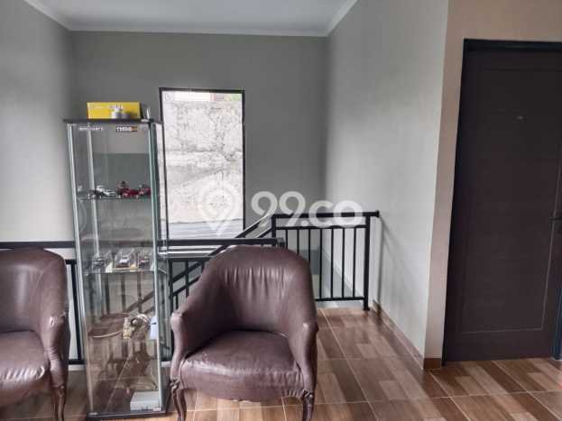 Hunian Elit LB 170m2 Siap Huni Desain Elegan di Meruya, Jakarta Barat Hunian Elit LB 170m2 Siap Huni Desain Elegan di Meruya, Jakarta Barat
